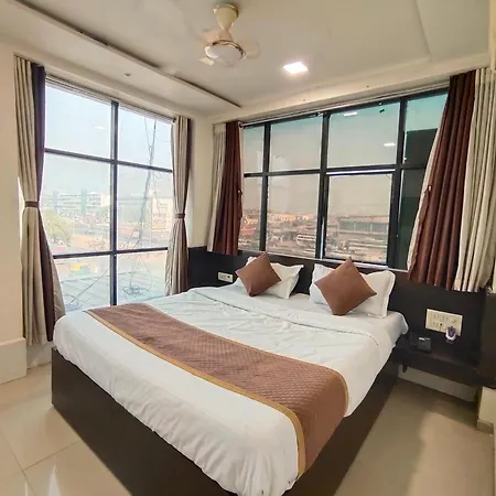 Hotel Palm Residency-2